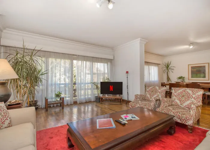 Almond Apartment